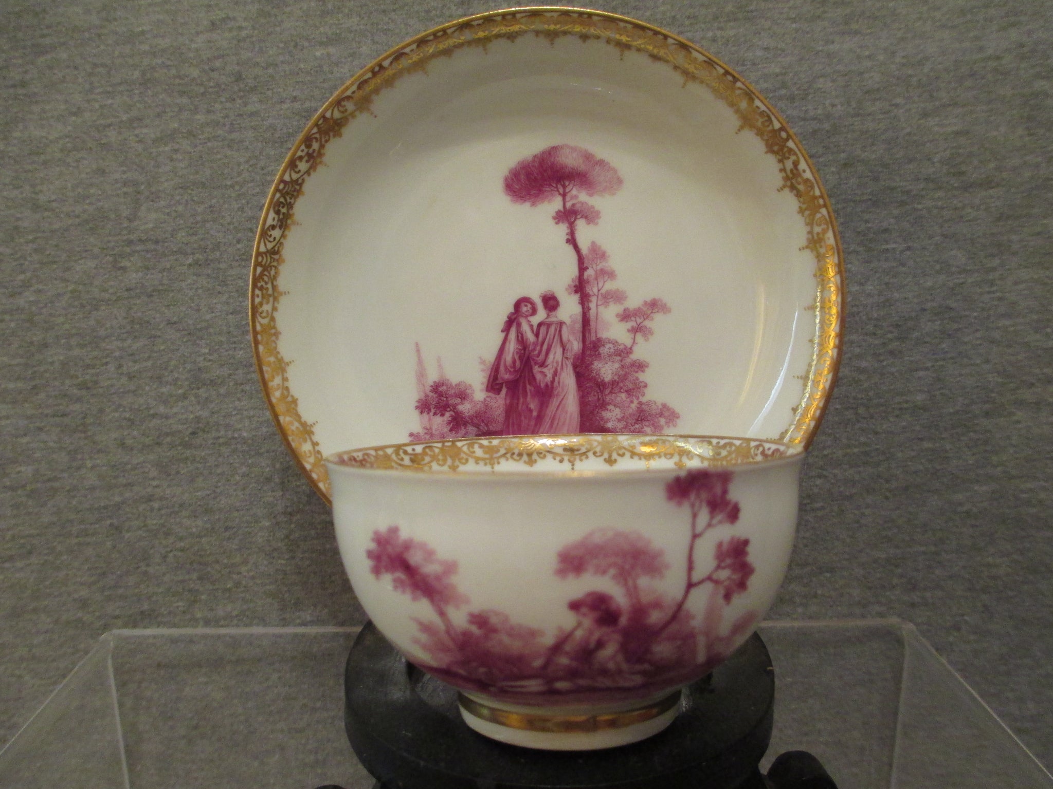 Meissen Scenic Tea Bowl & Saucer 1750.