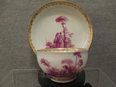 Meissen Scenic Tea Bowl & Saucer 1750.