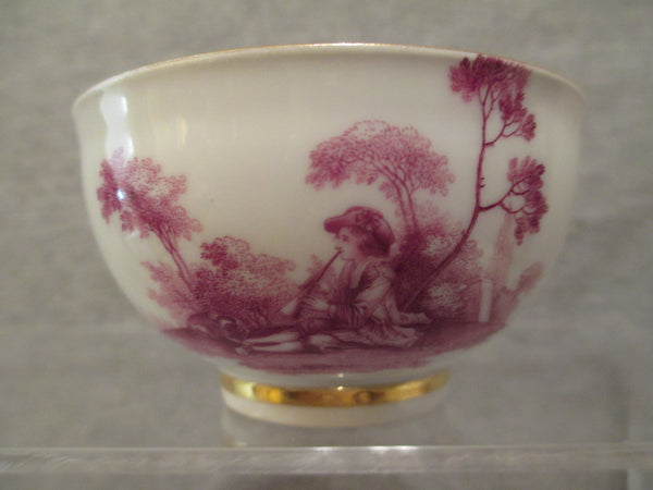 Meissen Scenic Tea Bowl & Saucer 1750.