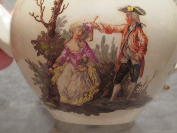 Ludwigsburger Teekanne mit verliebten Paaren aus dem 18. Jahrhundert