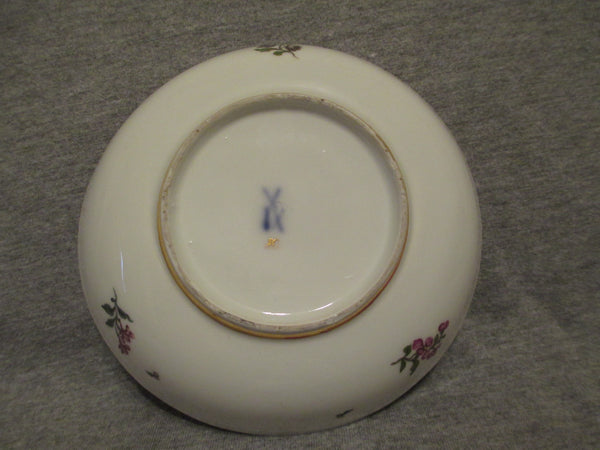 Meissen Untertasse mit balzendem Paar, 1740er Jahre (Nr. 1)