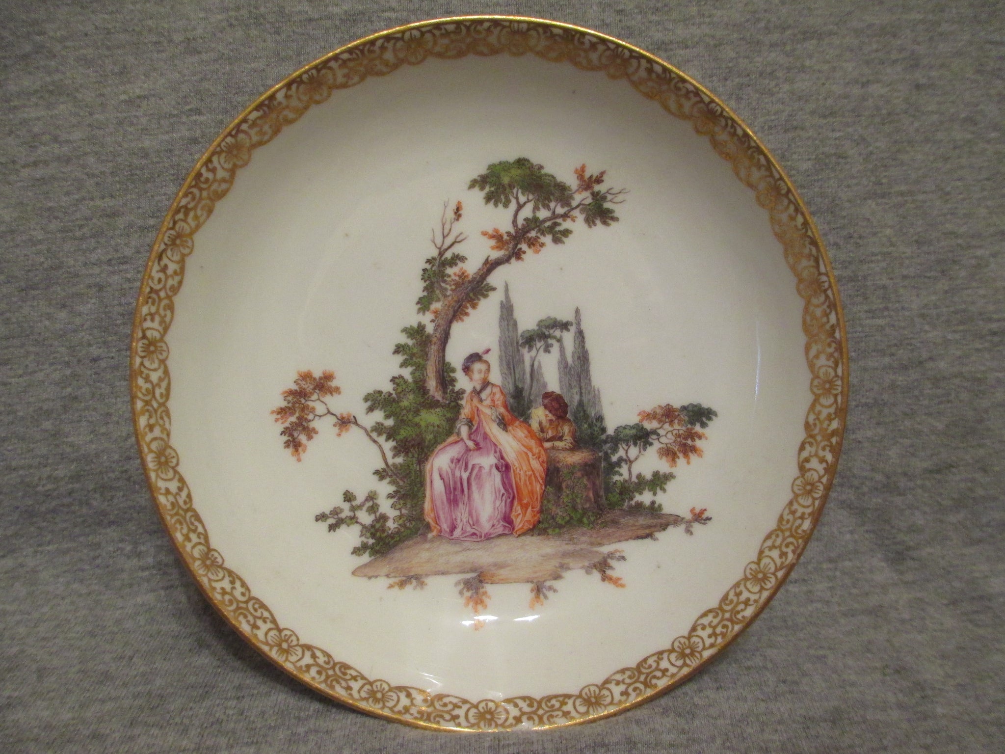 Meissen Courting Couples Soucoupe (No2) Années 1740