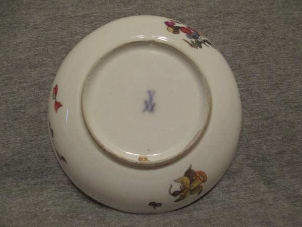 Meissen Courting Couples Soucoupe (No2) Années 1740