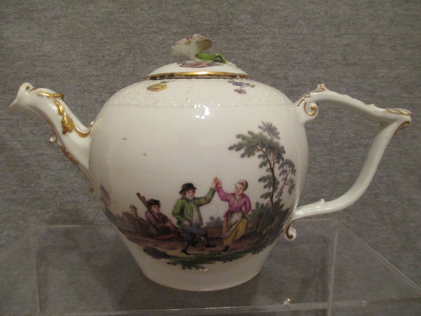 Meissen Tenniers Teapot, Early 1700's