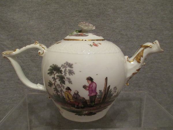 Meissen Tenniers Teapot, Early 1700's