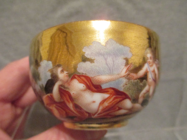 Meissen Gilt Putti Scene Cup Années 1700