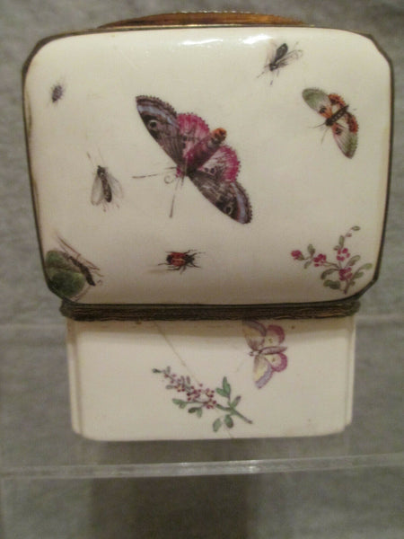 Meissen Snuff or Patch Box