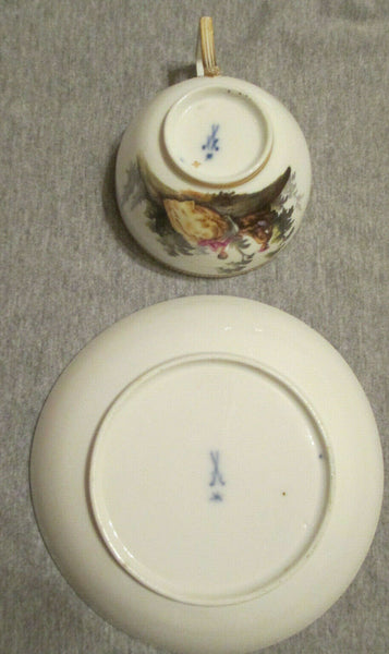 Porcelaine De Meissen, Tasse Et Soucoupe Marcolini, Circa 1774