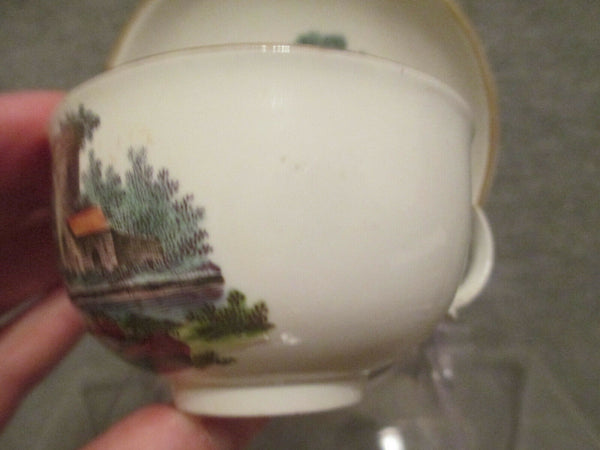 Tasse à thé et soucoupe panoramique en porcelaine Fulda 1765 (n° 2)