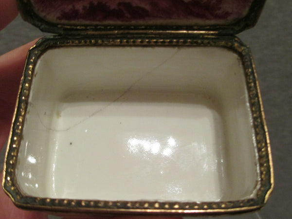 Meissen Snuff or Patch Box