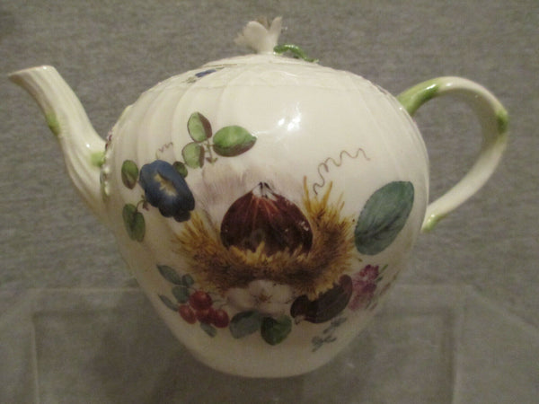 Meissen Porcelain Fruit and Floral Teapot Early 1700's Drehers Mark