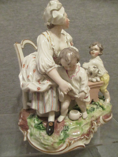 Frankenthal Porcelain Group Figure de la mère bienveillante, Carl Theodor, années 1770