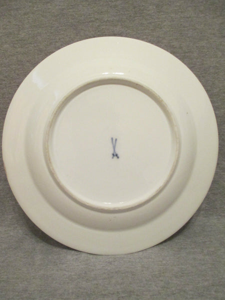 Assiette plate Kakiemon en porcelaine de Meissen avec papillons 1735 