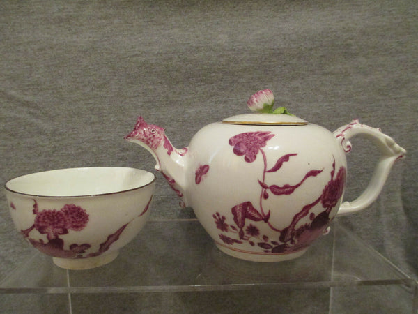 Meissen Porcelain, Puce Kakiemon Tea Bowl 1735