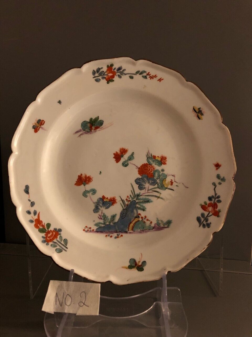 Assiette Kakiemon en porcelaine de Meissen aux papillons 1735 (n° 2) 