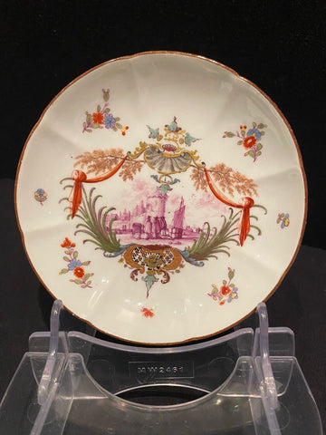 Meissen Kauffahrtei Puce Scene Saucer 1730