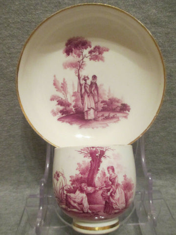 Porcelaine de Meissen, tasse à thé et soucoupe. Christian Friedrich Herold 18e siècle