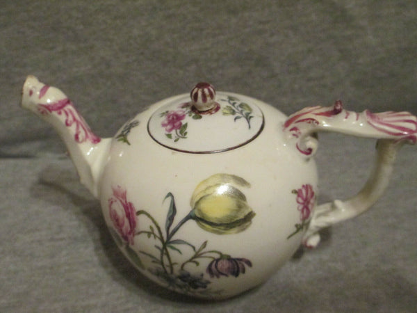 Meissen Childs Teapot 1740's