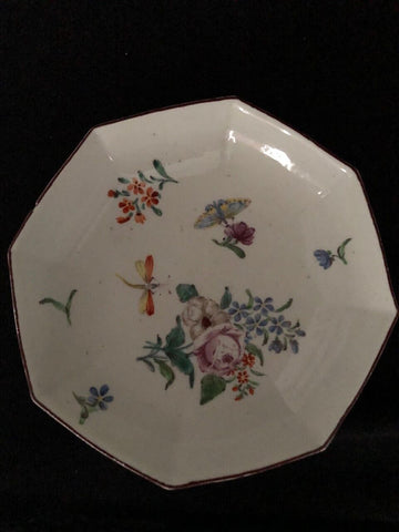 Soucoupe octogonale en porcelaine de Chelsea avec insectes et fleurs, ancre rouge 1752 - 1756