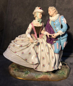 GROUPE DE FIGURINES EN PORCELAINE DE MEISSEN D'UN GALANT ET COMPAGNON. 19ème siècle 