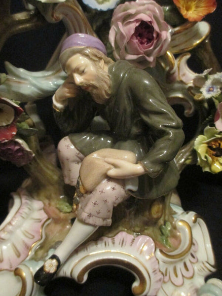 Candélabre figuratif en porcelaine de Meissen, Homme avec un sac d'argent 19ème siècle 