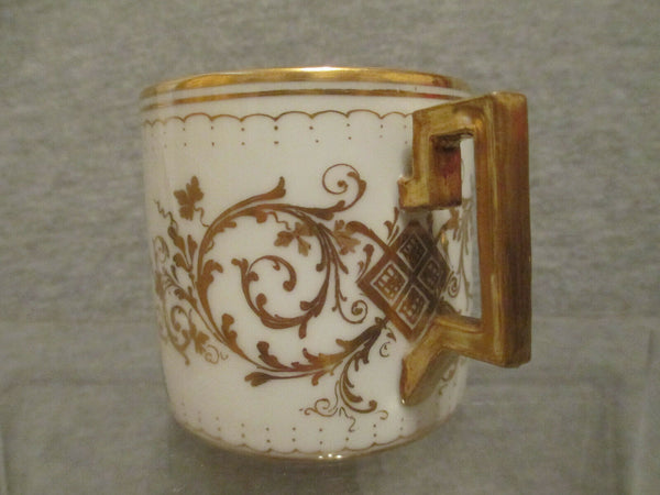 Vienna Porcelain Coffee Can with Poultry, 19thC