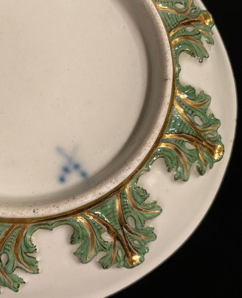 Meissen Saucer with Moulded Acanthus Leaves 1725 Johann Friedrich Metzsch