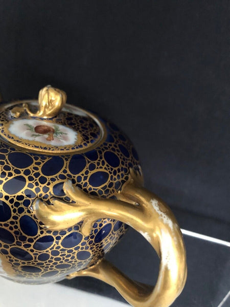 Meissen Porcelain Cobalt Blue & Gilt Teapot with Putti, Marcolini 1774 - 1813