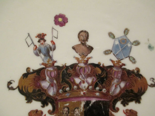 Plat en porcelaine de Meissen, armoiries du comte von Seydewitz vers 1735