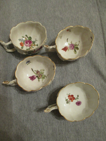 Tasses à feuilles en porcelaine de Ludwigsburg x 4, 1770