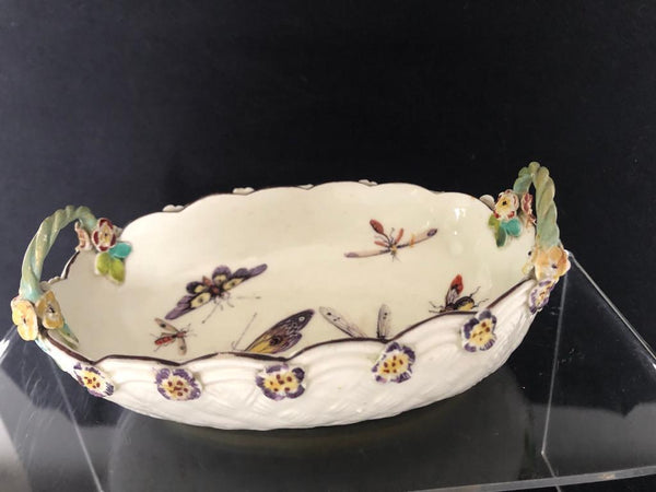 Panier moulé en porcelaine Derby avec fleurs et insectes 1760 x 2