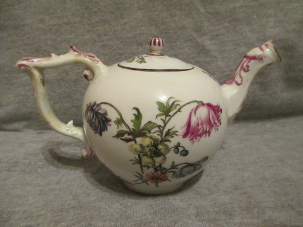 Meissen Childs Teapot 1740's