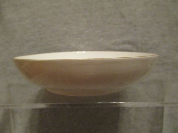 Porcelaine Hochst, soucoupe scénique Puce. Années 1700 (1 sur 2)