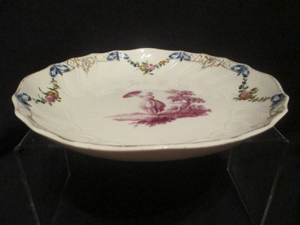 Den Haag Dinner Plate with a Scene of a Lady Holding a Parasol. 1780.