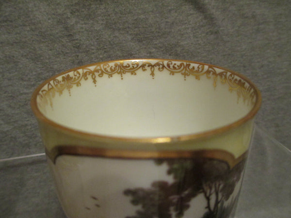 Tasse à Thé Scénique Jaune Meissen 1745 