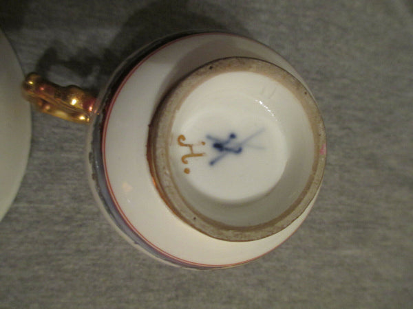 Scène continue de Meissen, tasse et soucoupe, début des années 1700