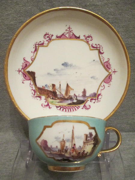 Tasse à thé et soucoupe Kauffahrtei en porcelaine de Meissen. 1730 (n°5)