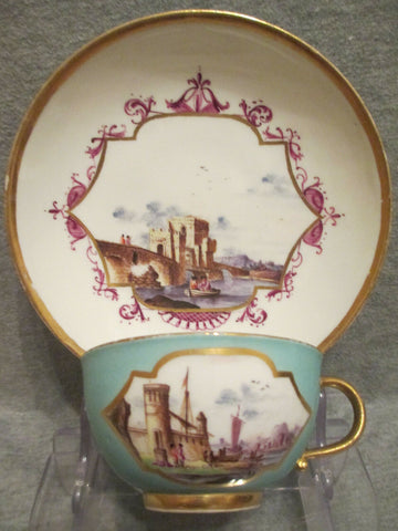 Tasse à thé et soucoupe Kauffahrtei en porcelaine de Meissen. 1730 (n°4)