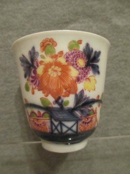 Meissen Porcelain Tischchenmuster Beaker Early 1700's...... (No 1)