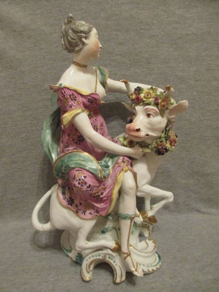 Figurine en porcelaine Derby d'Europe et du taureau, vers 1755, très rare
