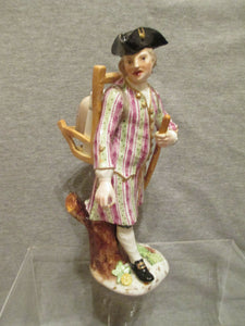 Meissen Porcelain Cris De Paris Figure of a Street Porter, Circa 1750s