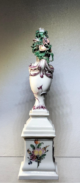 Urne Montée En Porcelaine De Nymphenburg 19ème 
