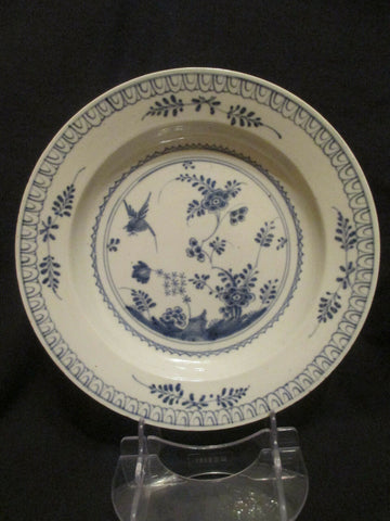 Assiette creuse à motif roche et oiseau en porcelaine de Kassel extrêmement rare 1770 (1)