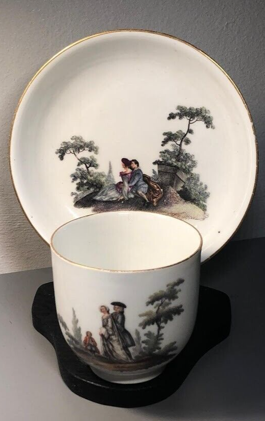 Tasse à café en porcelaine de Meissen avec scènes de Watteau années 1740