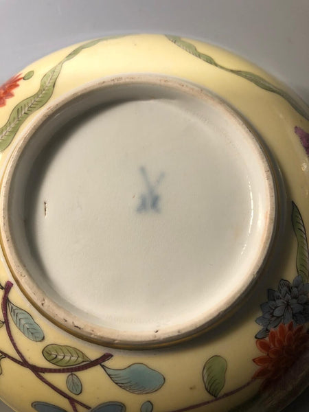 Meissen Porcelain Yellow Ground Tea Bowl and Saucer 1730-35 Drehers Marks