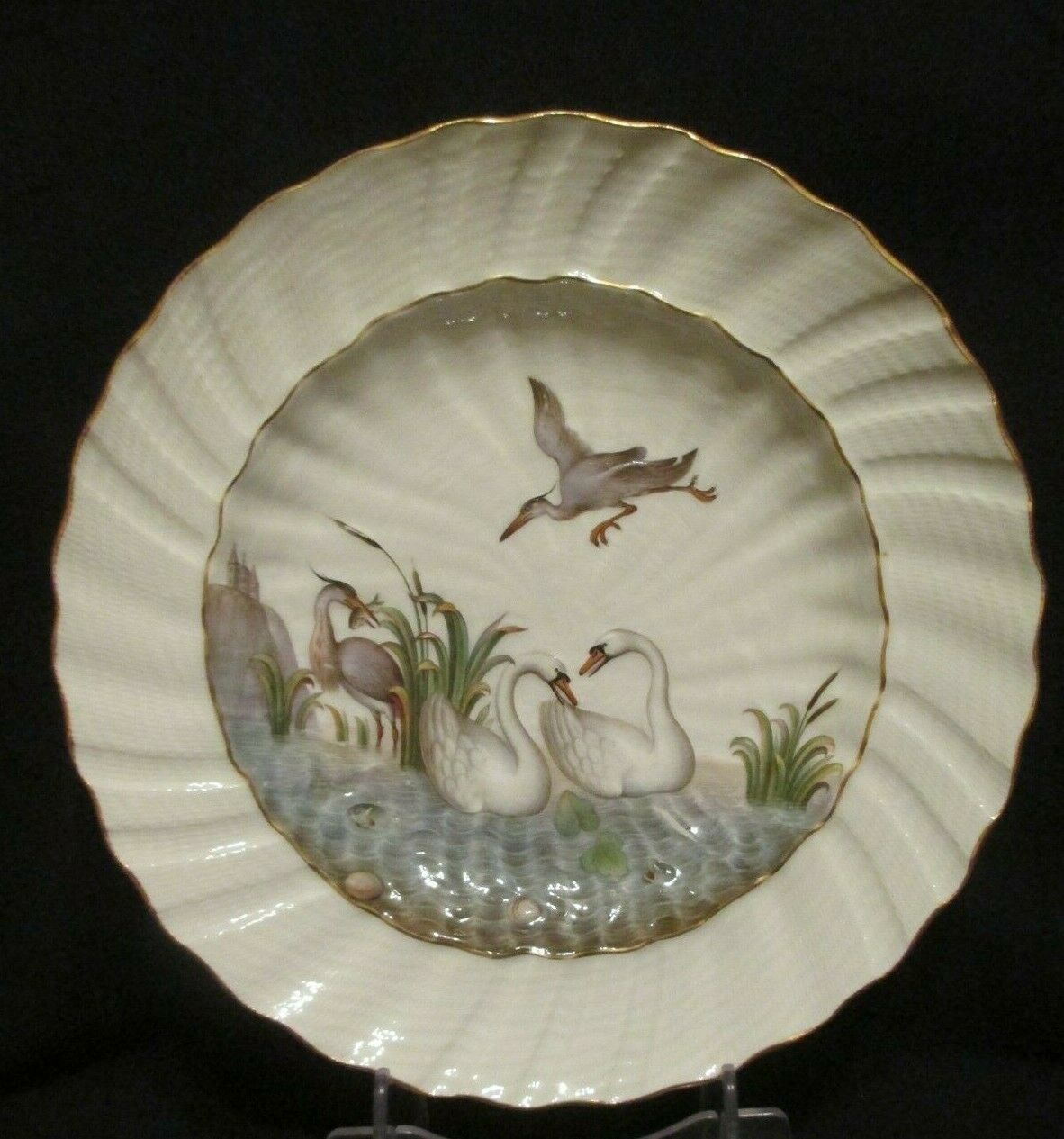 Assiette creuse service cygne en porcelaine de Meissen 19ème 