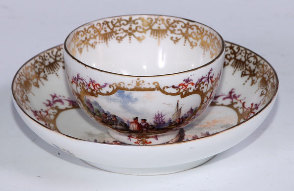 Meissen Porcelain Tea Bowl & Saucer with kauffahrtei scene. 1735 Drehers Marks