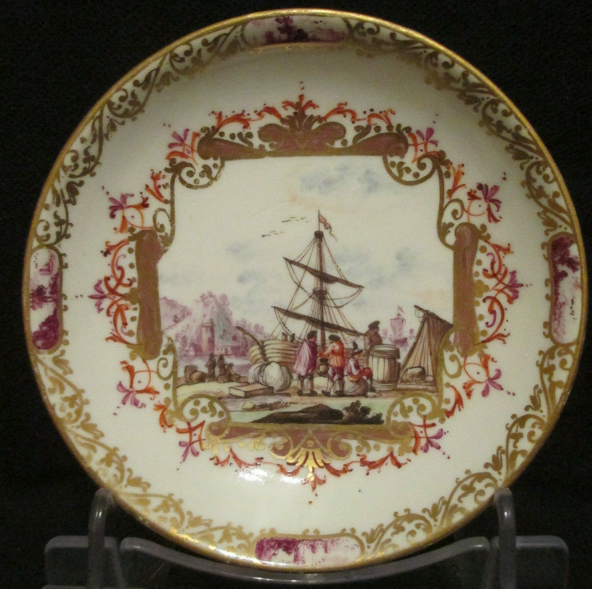 Soucoupe Scène Kauffahrtei En Porcelaine De Meissen 1735 (2)