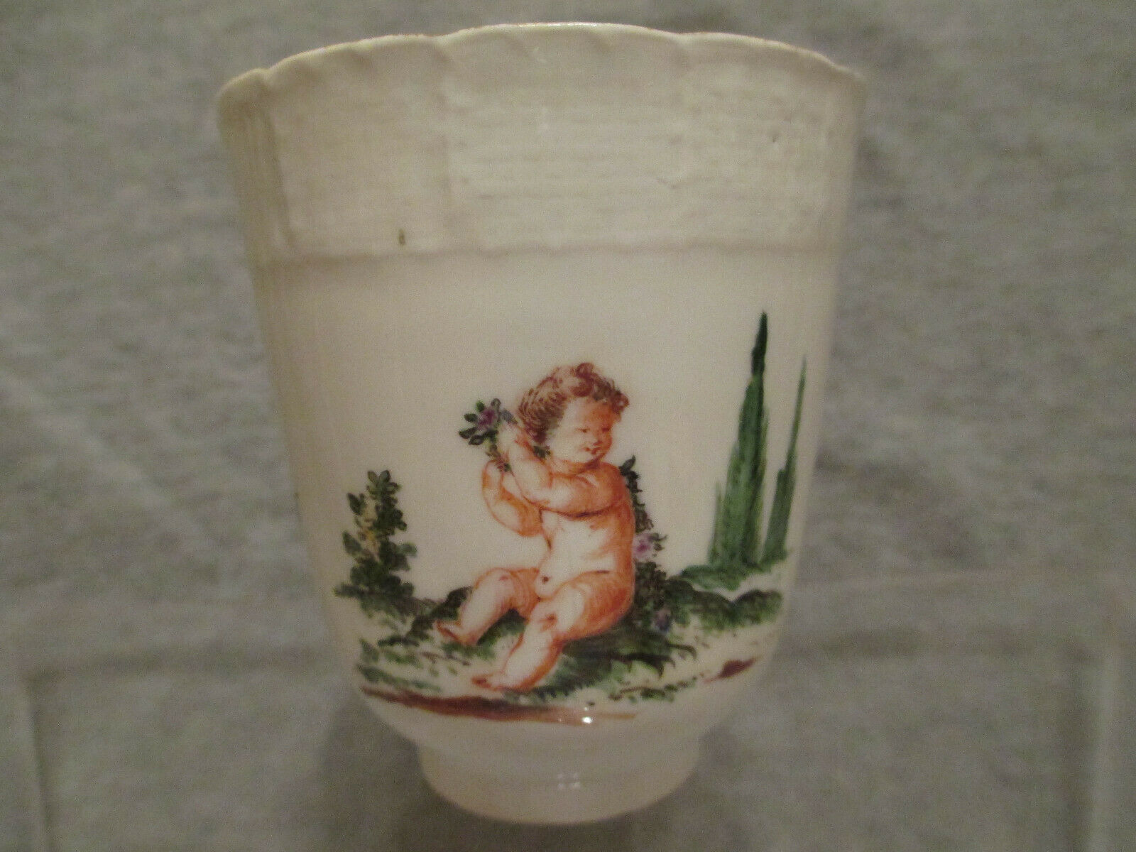 Meissen Putti &amp; Coupe Florale 1760 (1 de 2) 