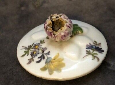 Théière Florale En Porcelaine De Meissen 1735 Rare